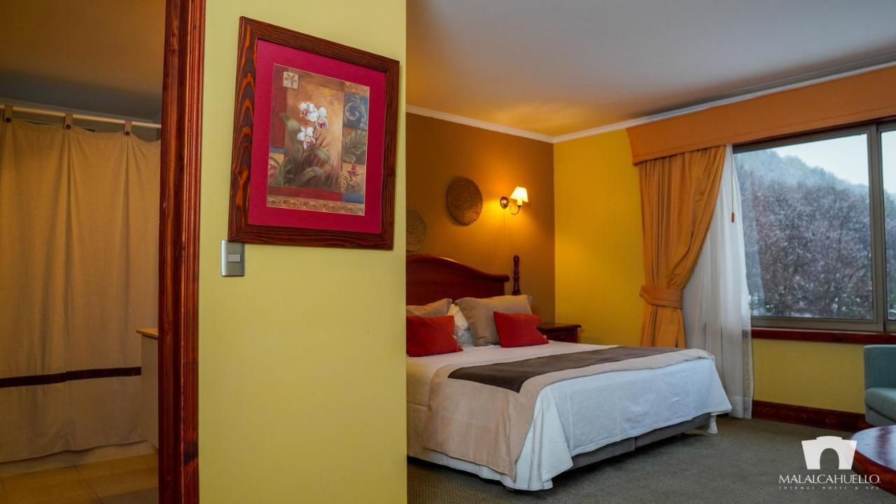 Malalcahuello Thermal Hotel & Spa Екстериор снимка