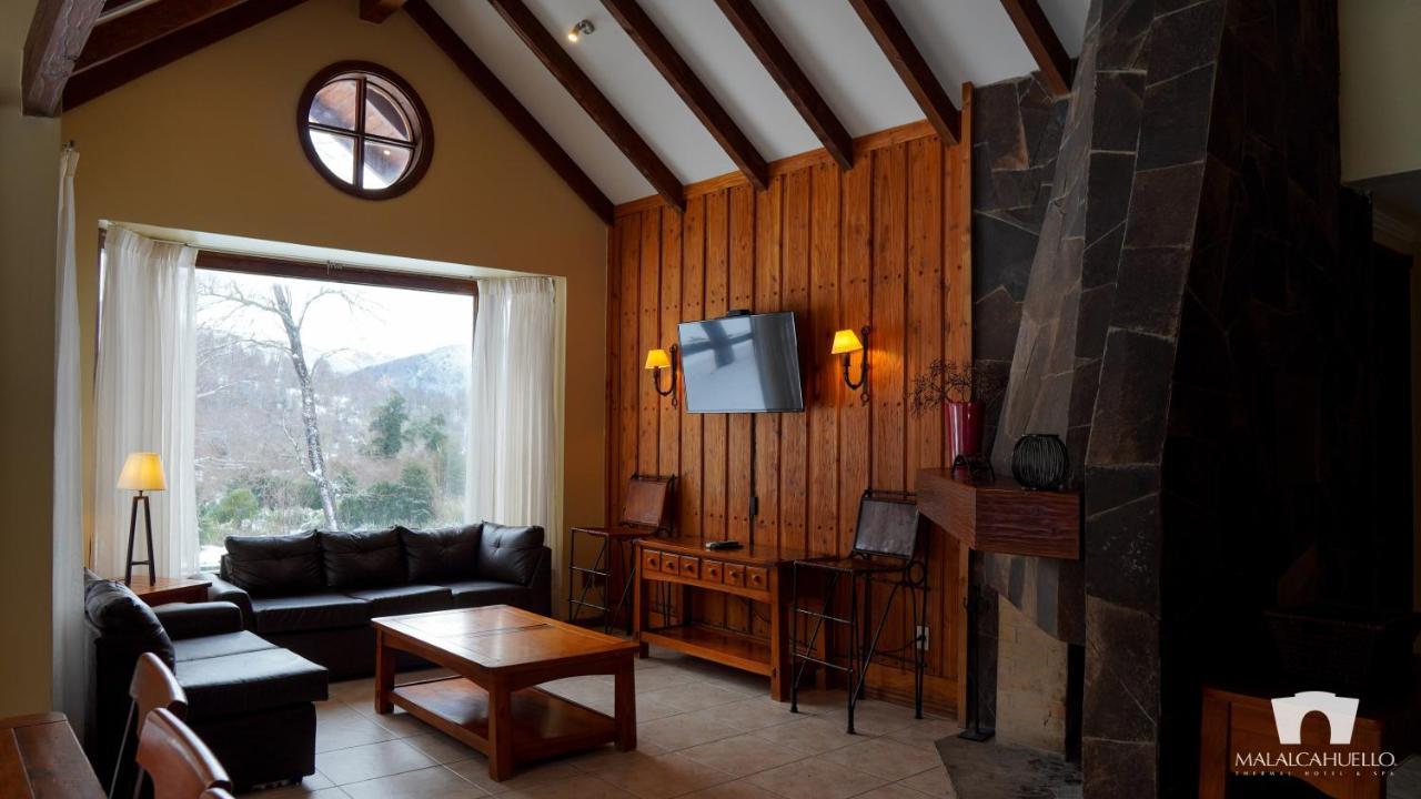 Malalcahuello Thermal Hotel & Spa Екстериор снимка